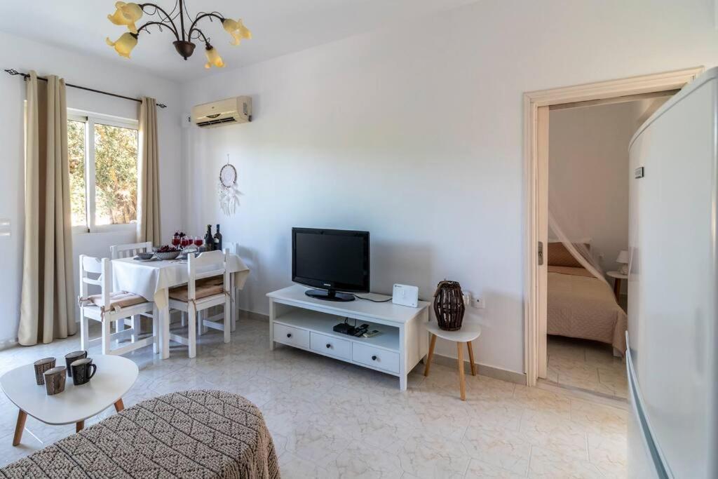 شقة Fotis House أفانتو المظهر الخارجي الصورة